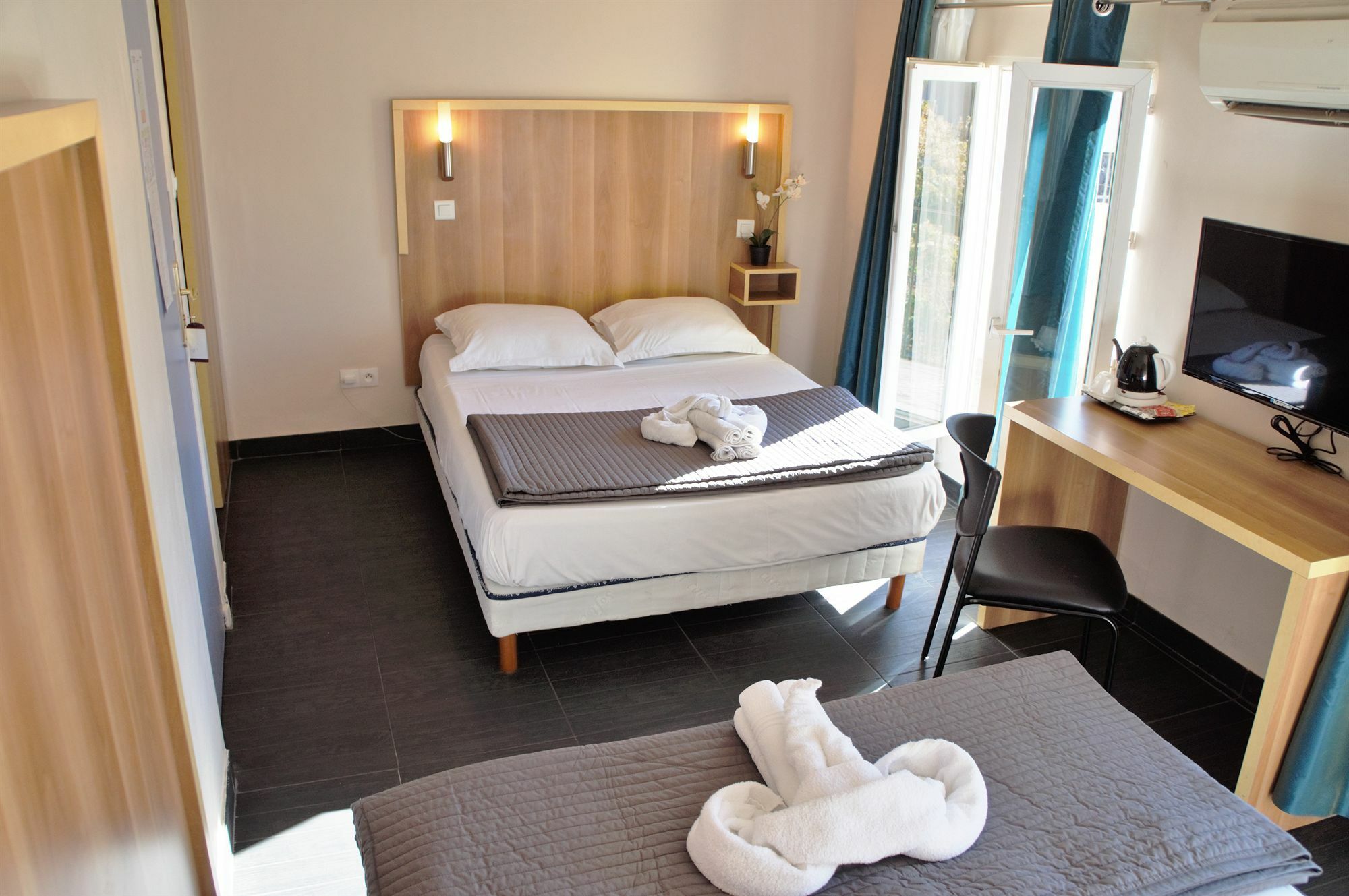 Hotel Paradis - Marseille Centre Prefecture Esterno foto